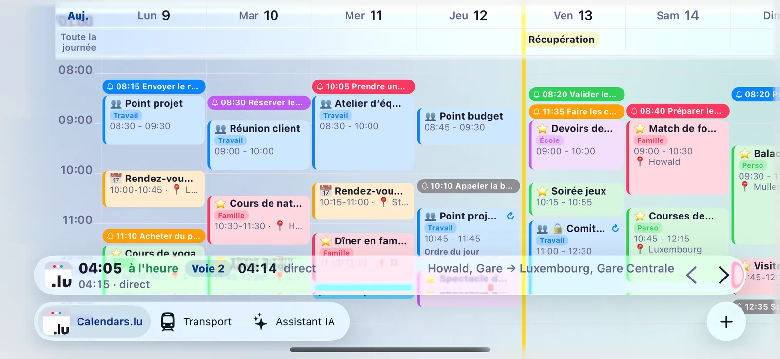 Vue semaine en paysage : sept jours en colonnes horaires avec événements, tags et rappels