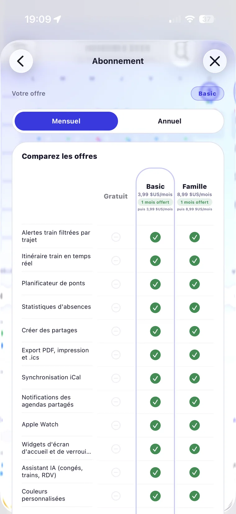 Comparatif des offres Gratuit, Basic et Famille, fonctionnalité par fonctionnalité